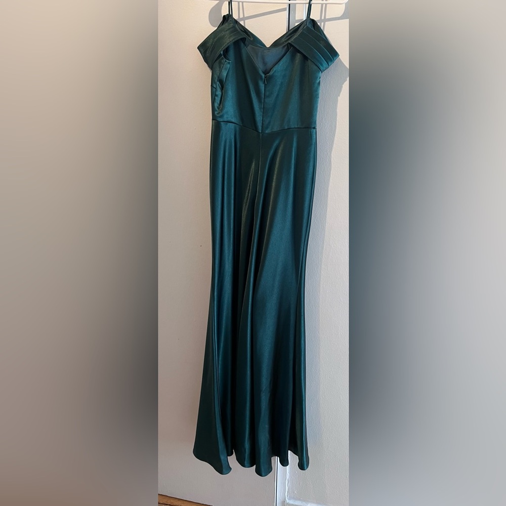 Jenny Yoo Serena Gown, Satin, Emerald Green, Size 4 - Picture 3 of 4